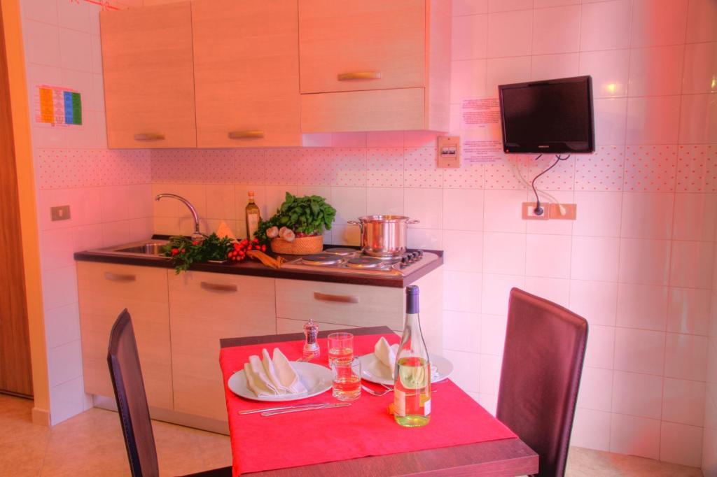 Residence Bellevue Apartments Pietra Ligure Δωμάτιο φωτογραφία